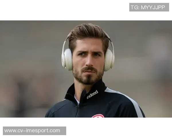 特拉普加盟巴黎FC原因揭秘：宏大项目与温暖家园的双重吸引